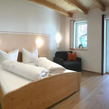 Kneisl Appartement *